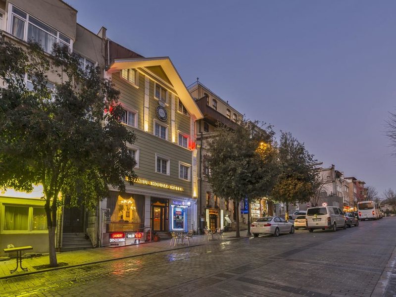 Istanbul Holiday Hotel 301330