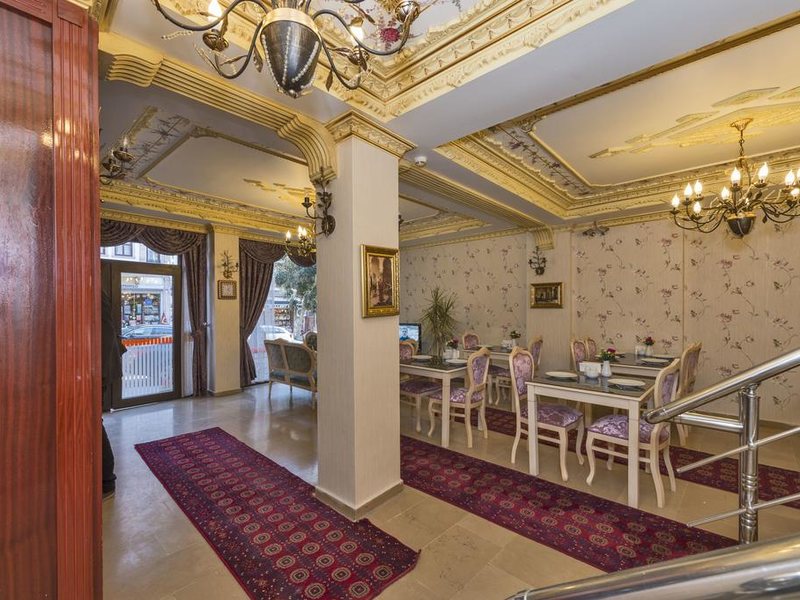 Istanbul Holiday Hotel 301335