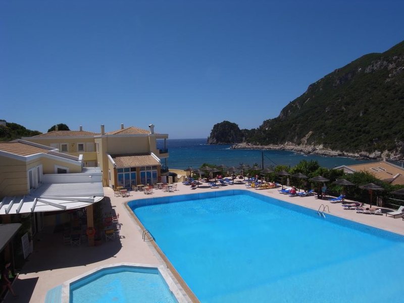 Ithea Suites Hotel (ex 250523