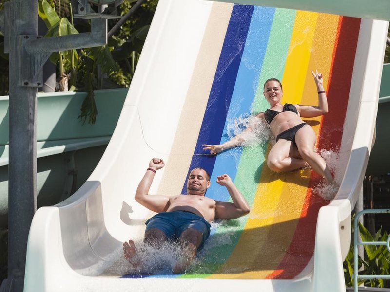 Iz Flower Side Beach 189317