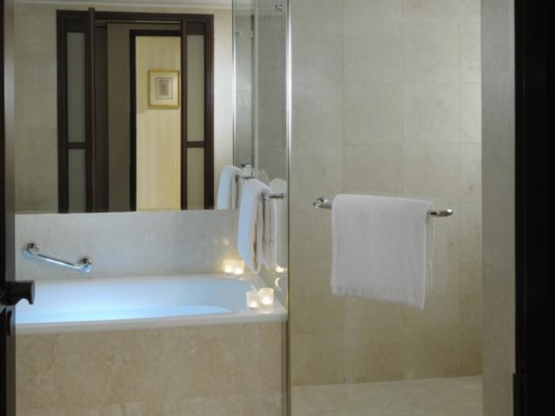 JW Marriott Hotel 47527