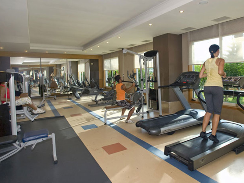 J adore Deluxe Hotel & Spa 70004