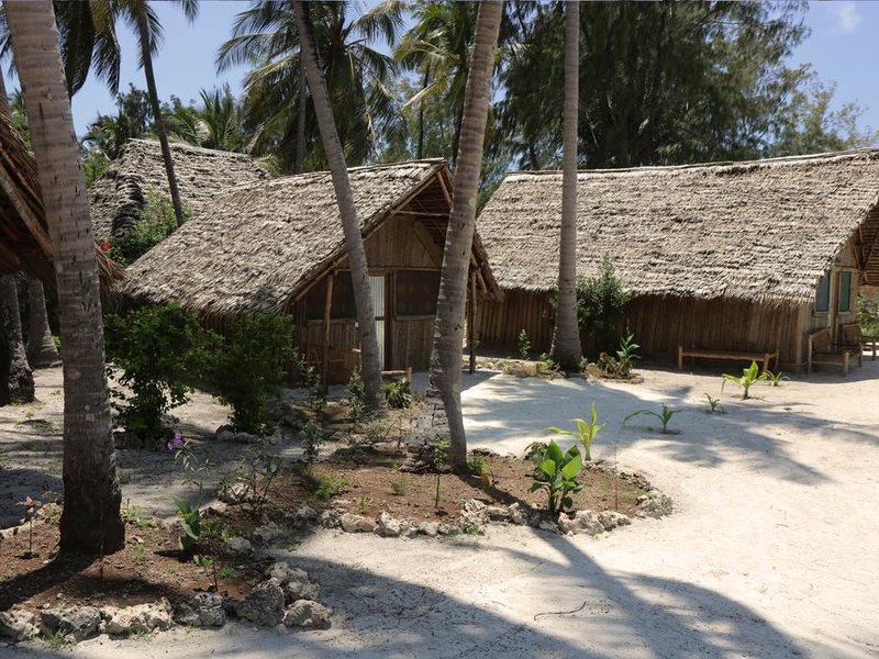 Jambo Beach Bungalows 200074