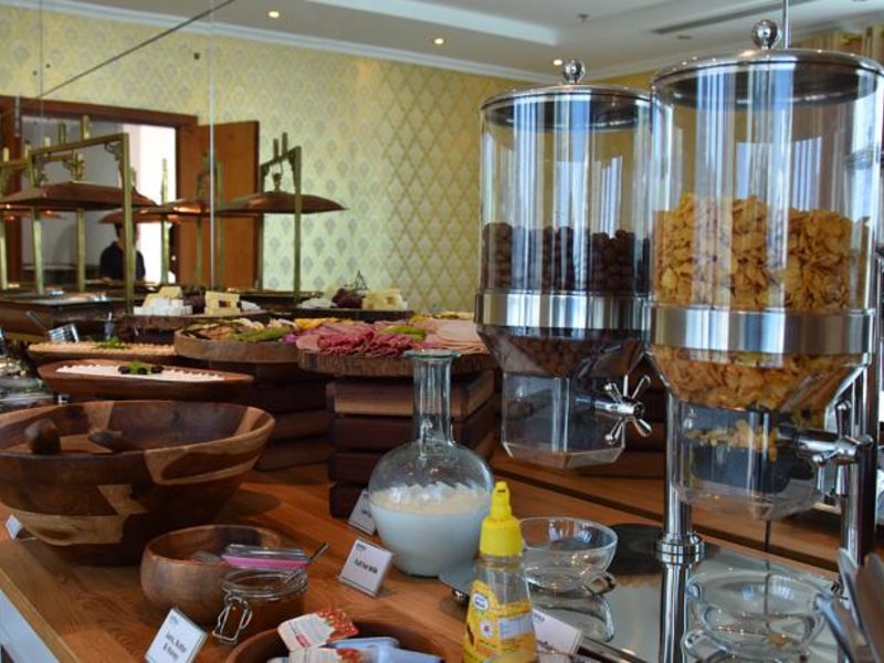 Jannah Marina Bay Suites 117899