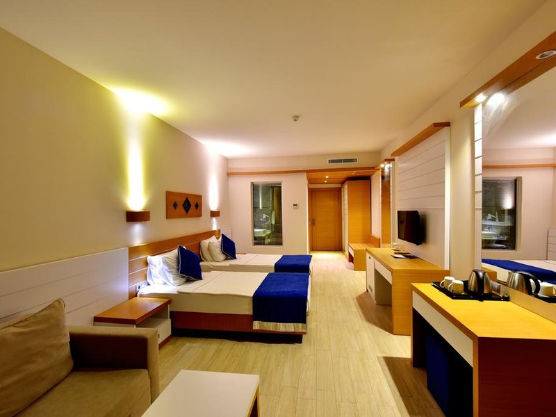 Jasmin Beach Hotel 186180