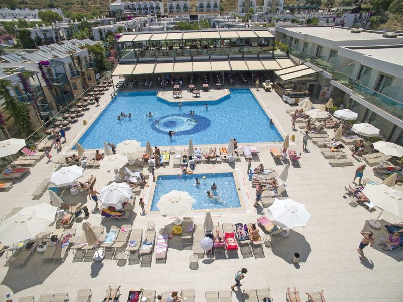 Jasmin Beach Resort 92594