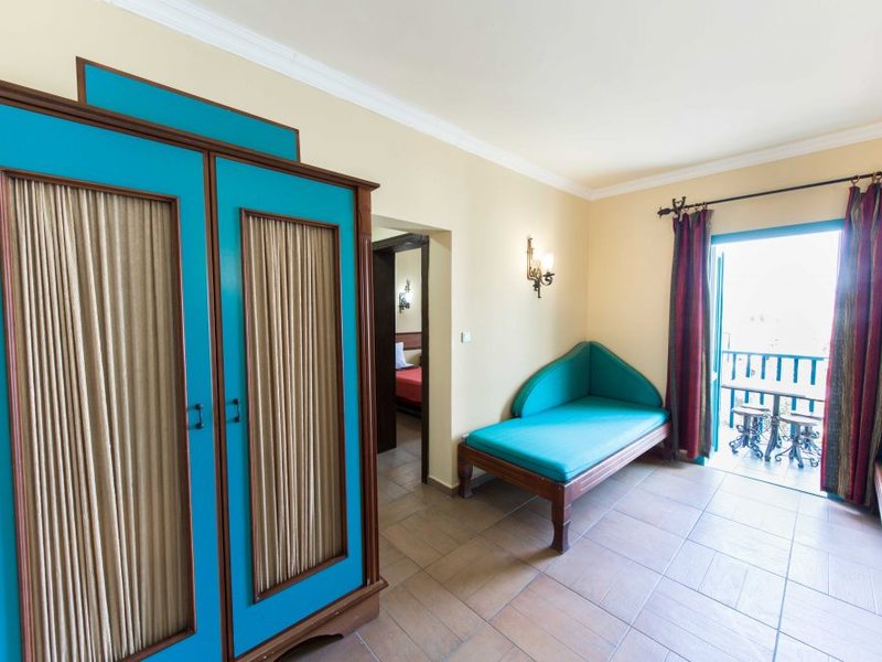 Jasmin Beach Resort 92606