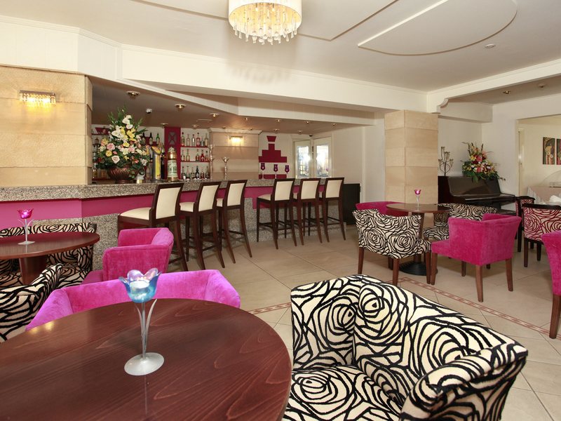 Jasmine Hotel Apts 100776