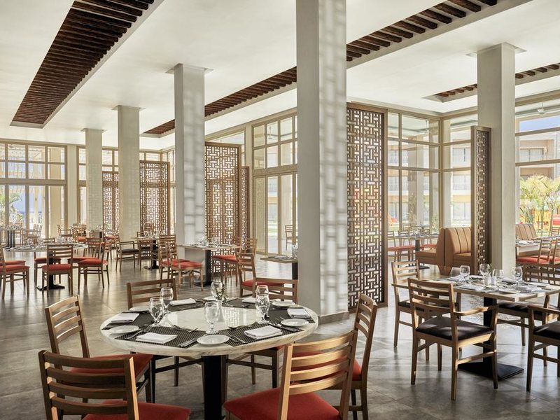 Jaz Maraya Resort  296722