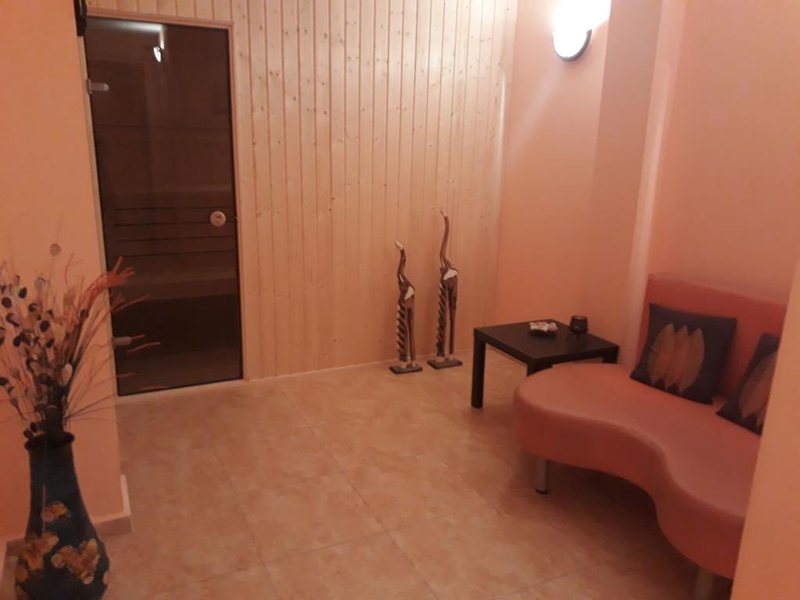 Jemelly Hotel 311235