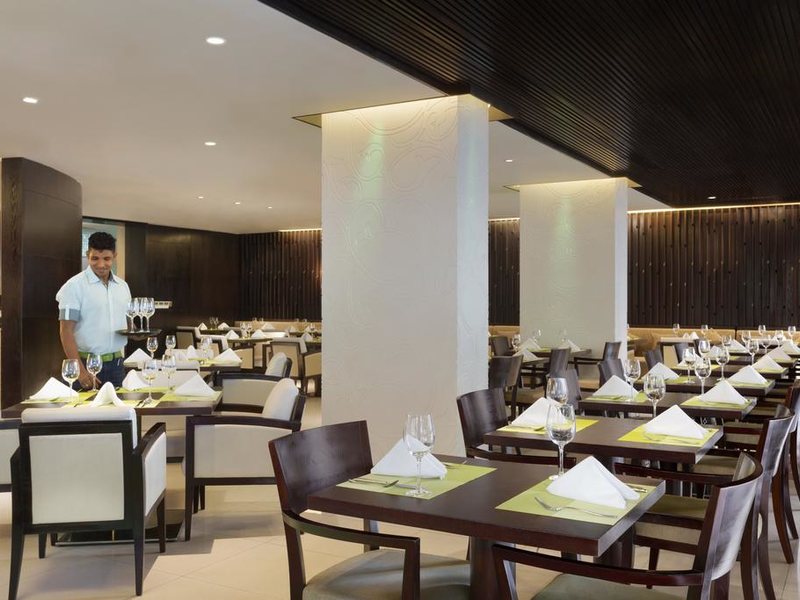 Jen Maldives Hotel  324938