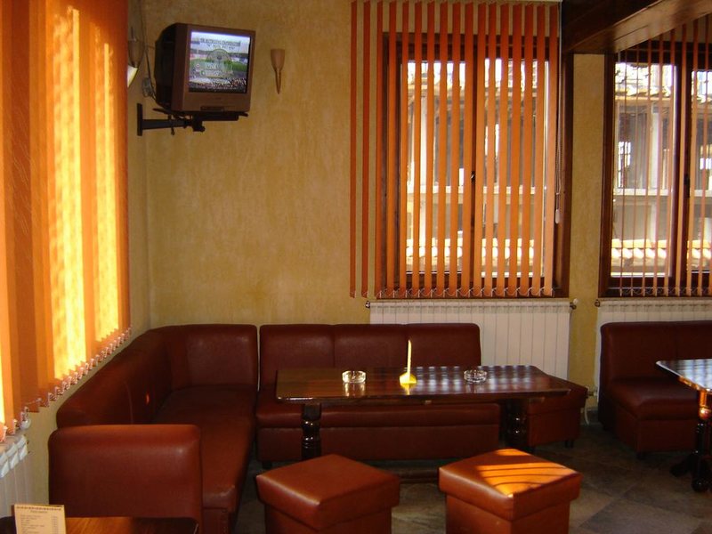 Jik Family Hotel 319345