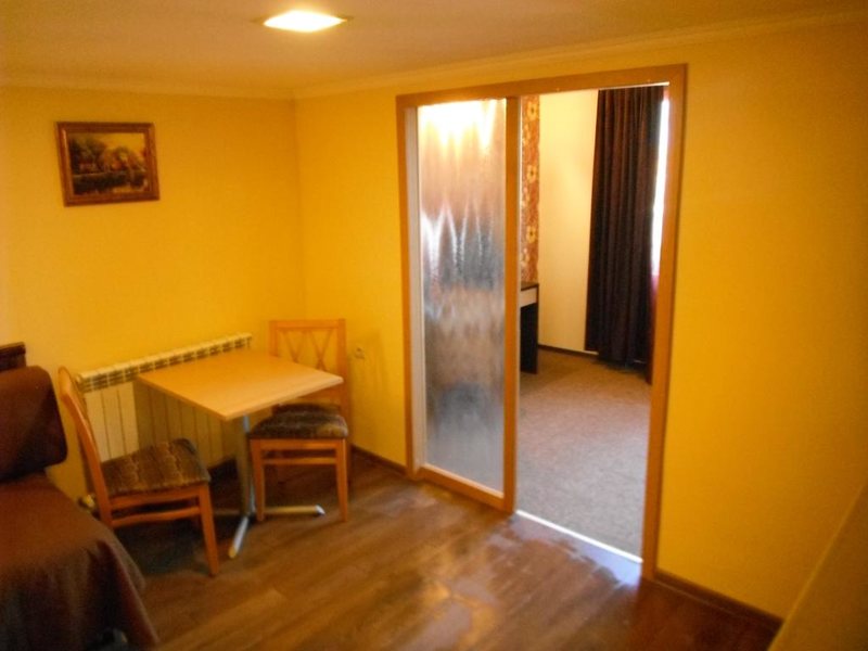 Jik Family Hotel 319348