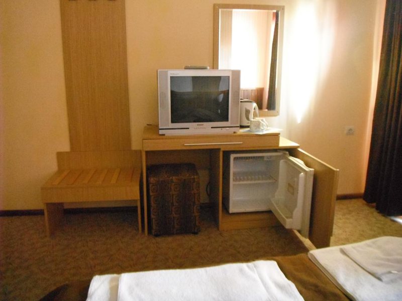 Jik Family Hotel 319354