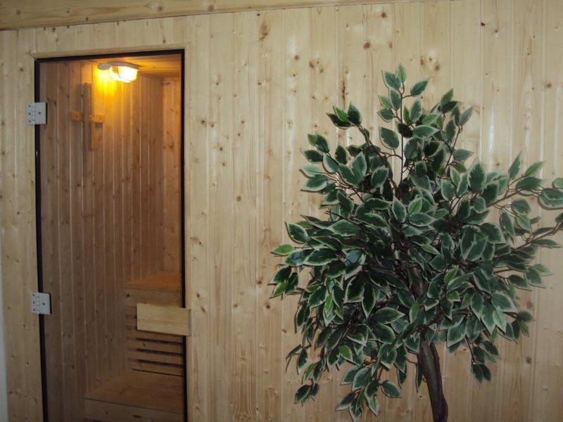 Jik Family Hotel 319360