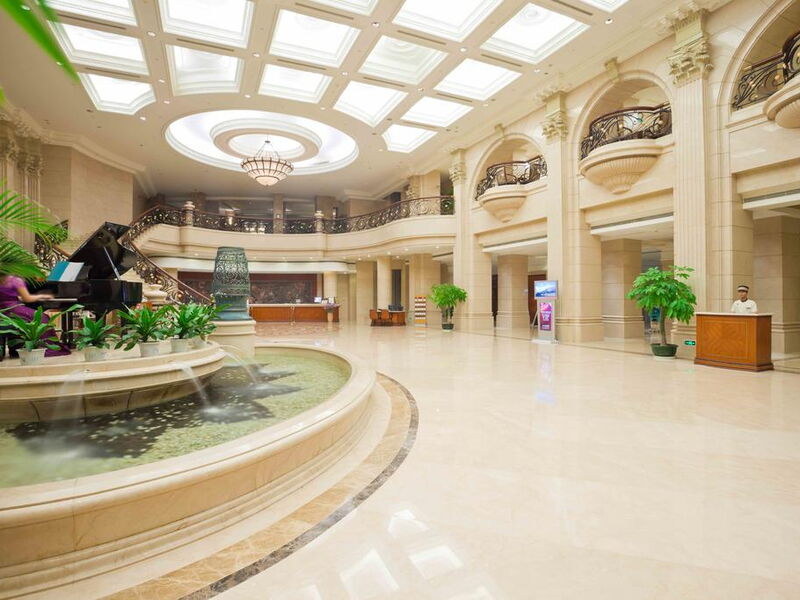 Jinjiang Baohong Hotel Sanya 298268