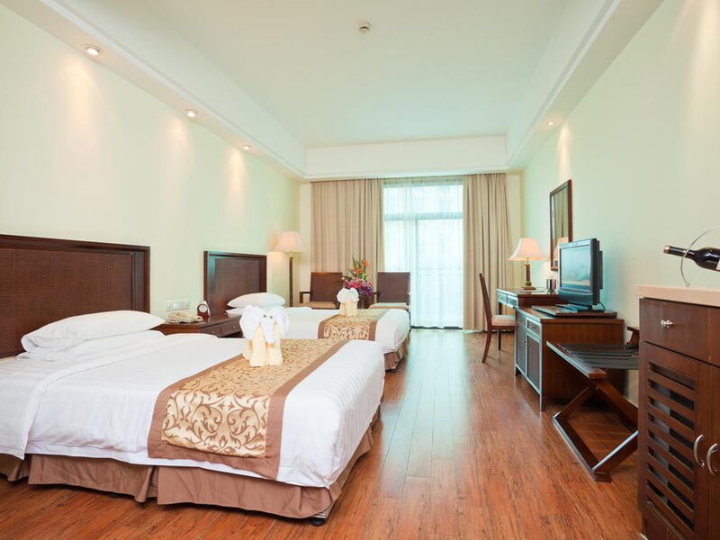 Jinjiang Baohong Hotel Sanya 298280