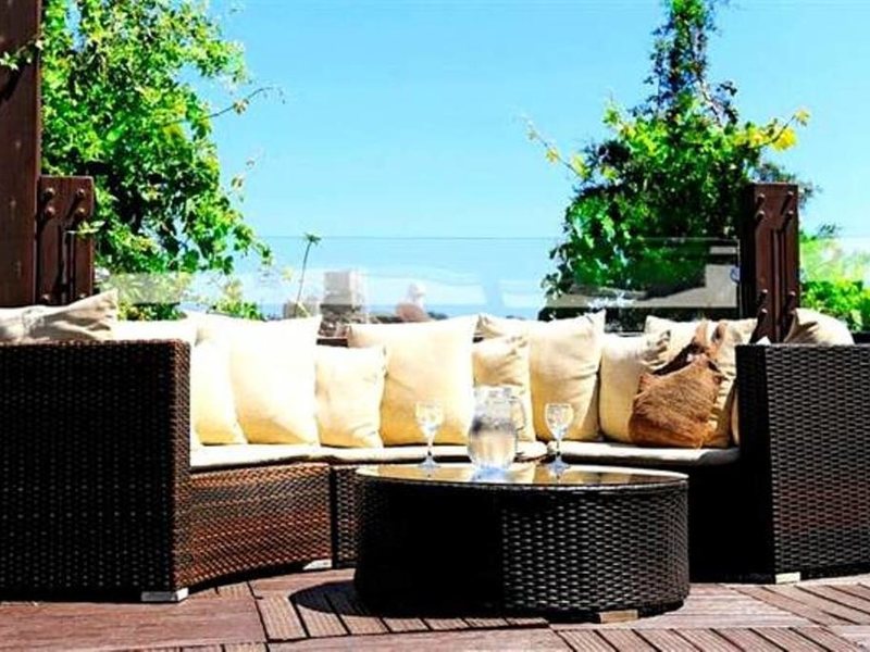 Joker Side Hill Suite Hotel 276369