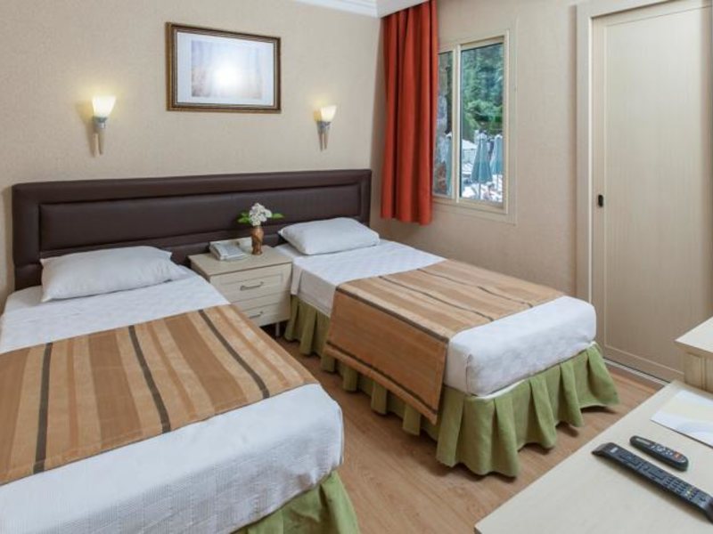 Julian Forest Suites 65446