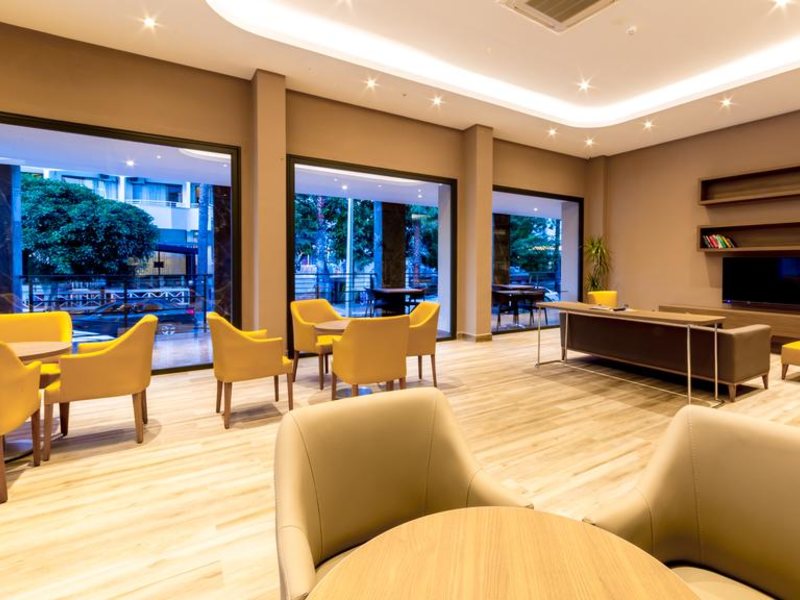 Julian Marmaris 189882