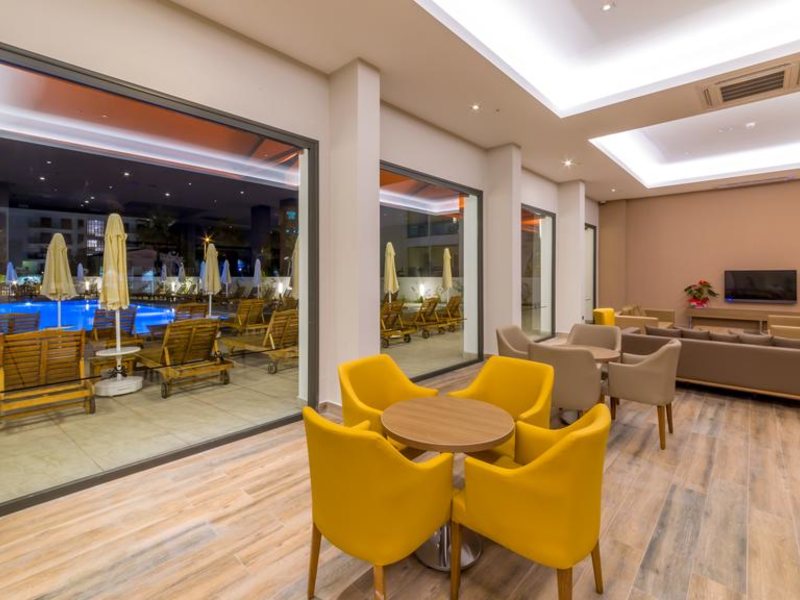 Julian Marmaris 189890