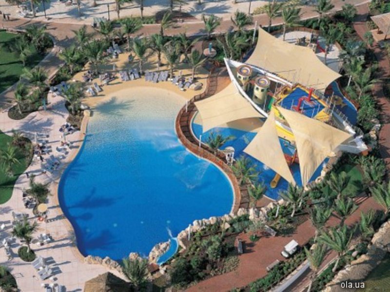 Jumeirah Beach Hotel 1755