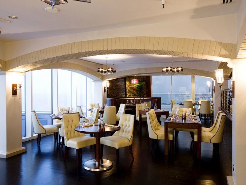 Jumeirah Beach Hotel 47377