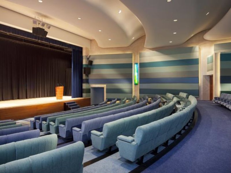 Jumeirah Beach Hotel 47397