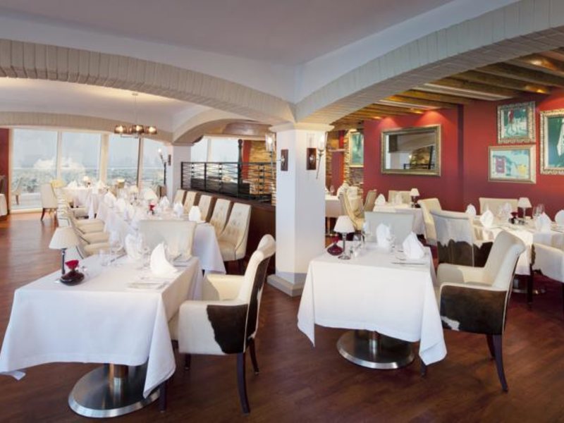 Jumeirah Beach Hotel 47398