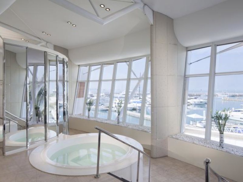 Jumeirah Beach Hotel 47401