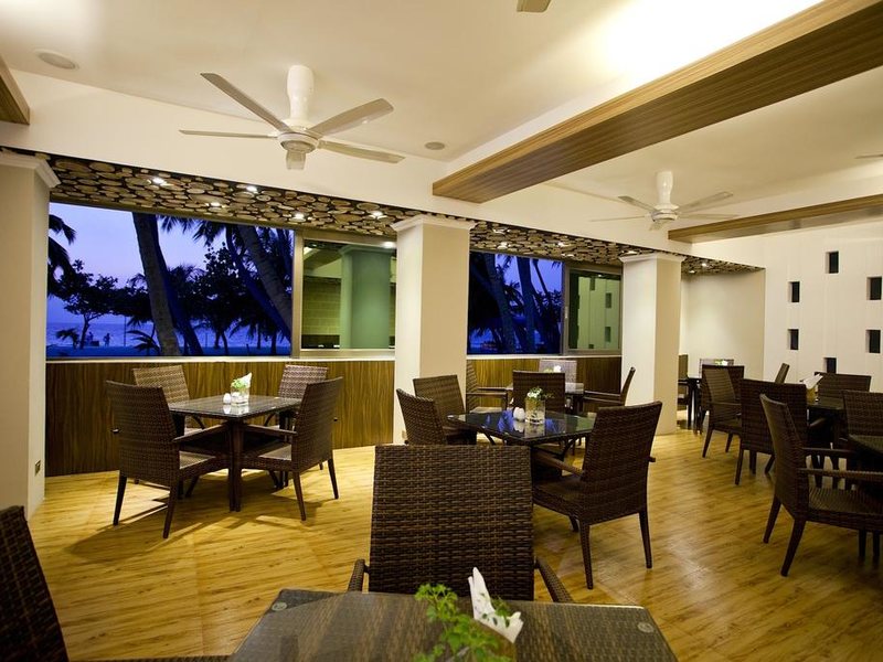 Kaani Beach Hotel 324977