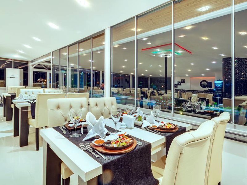 Kaila Beach (ех 161076