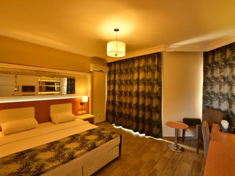 Kaila Beach (ех 161086