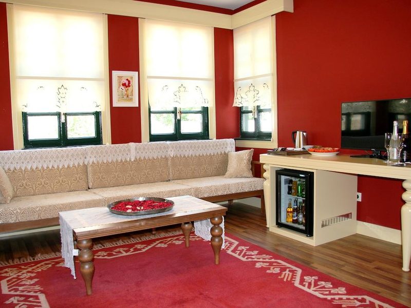 Kaleici Marina Boutique Hotel 303465