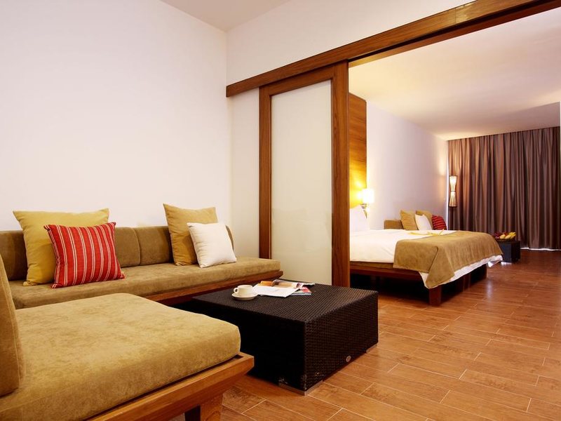 Kamala Beach Resort a Sunprime Resort 224408