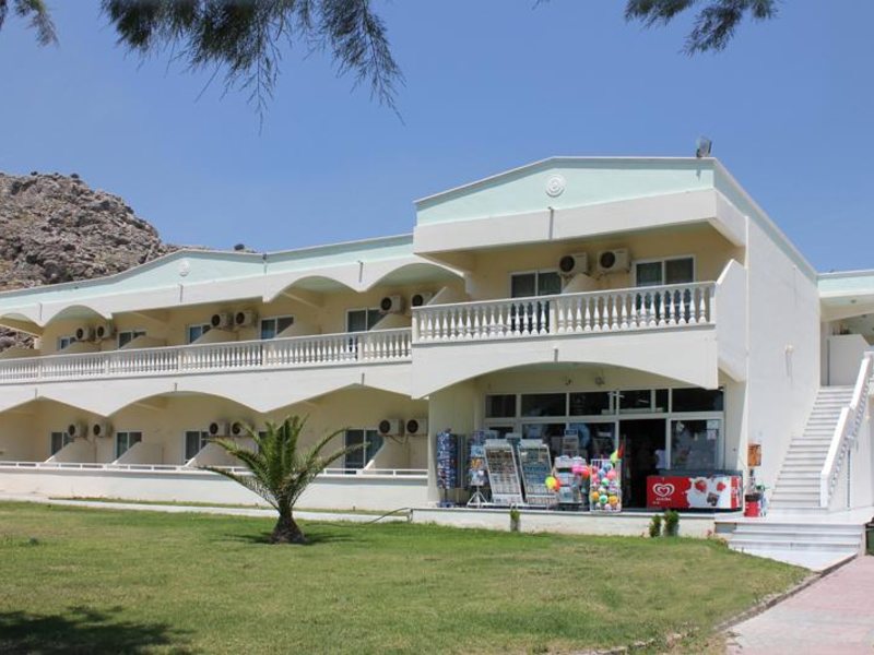 Kamari Beach Hotel 84021