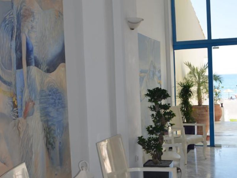 Kamari Beach Hotel 84041