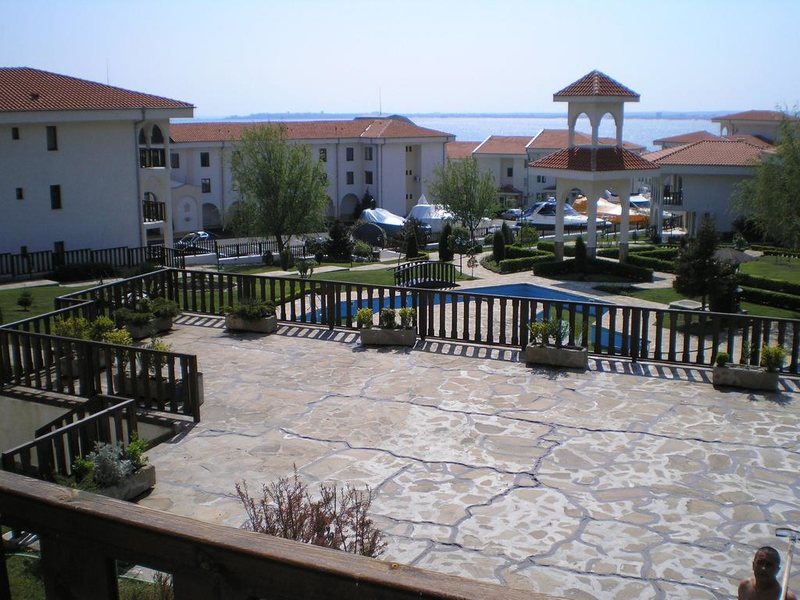 Kambani 1, 2, 3  165796