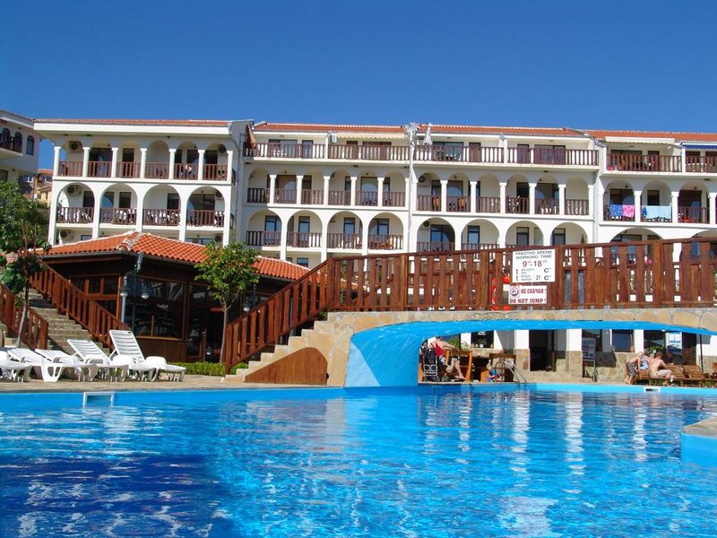 Kambani 1, 2, 3  165801