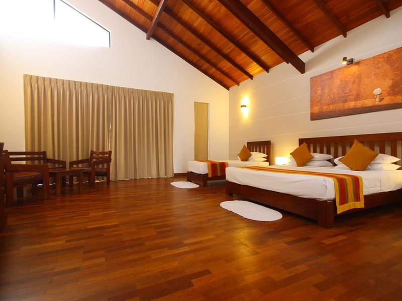 Kamili Beach Villa 110117