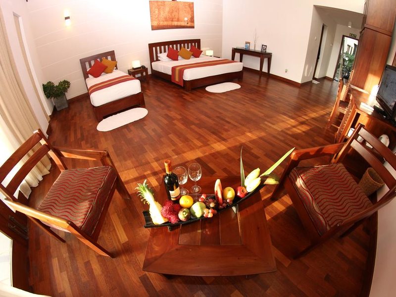 Kamili Beach Villa 110121