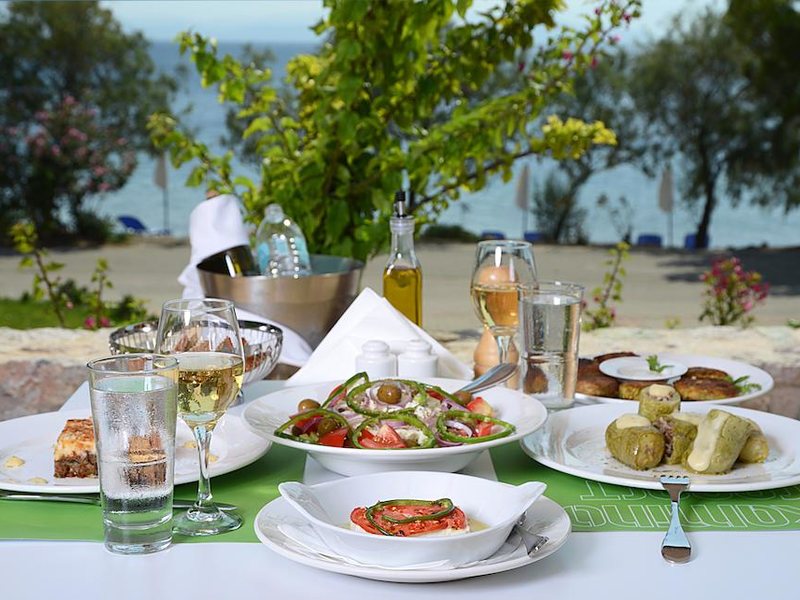 Kaminos Resort 259600