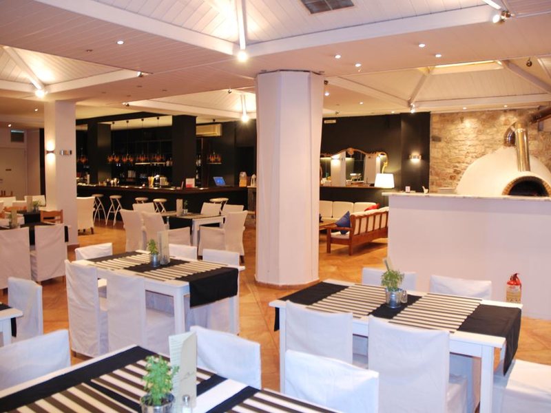 Kanelli Beach Hotel  284157