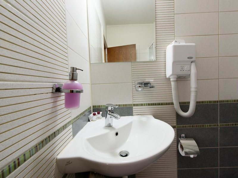 Kap House Family Hotel  311465