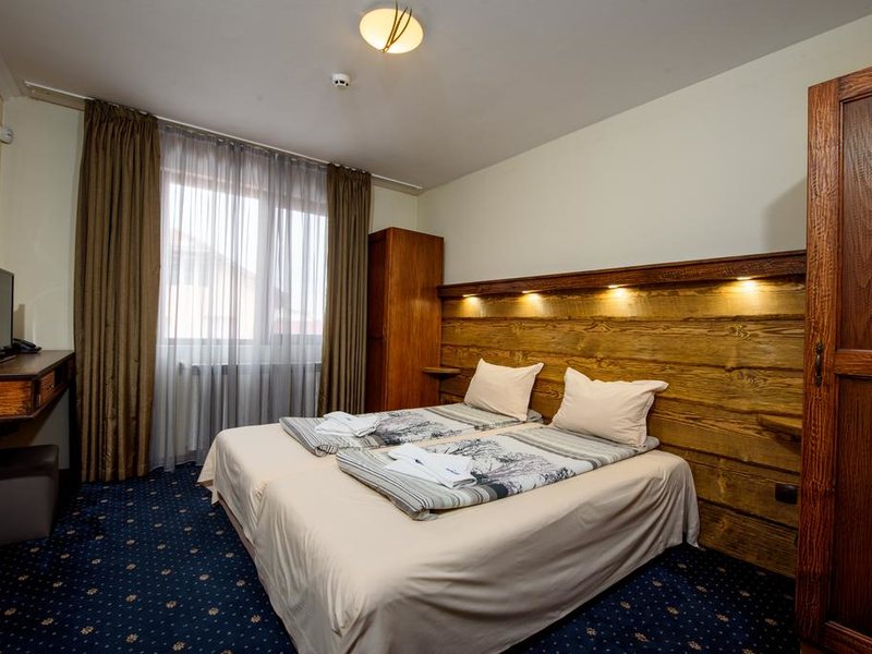 Kap House Family Hotel  311477