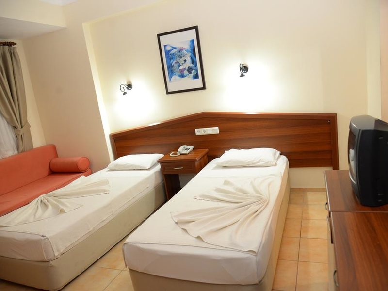 Karbel Beach  184017