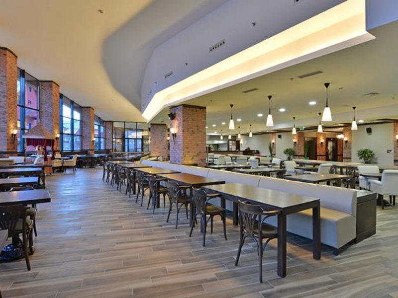 Karinna Hotel Convention & Sра 161124