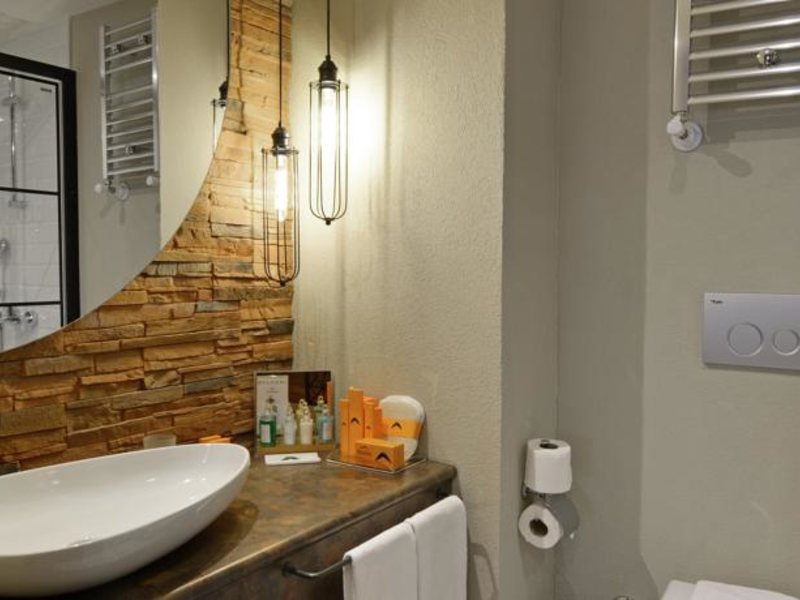 Karinna Hotel Convention & Sра 161130