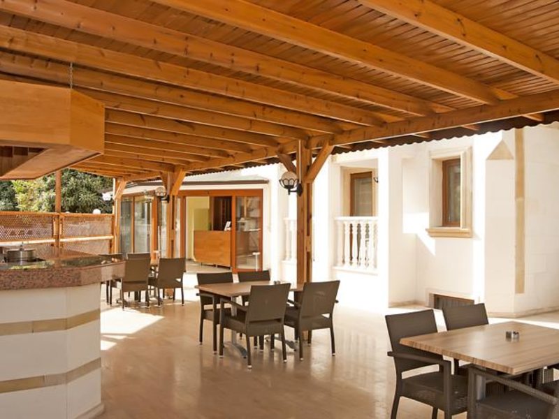 Kemper Dinara Hotel  92899