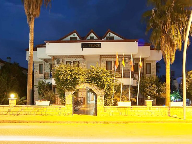 Kemper Felice Hotel  55567